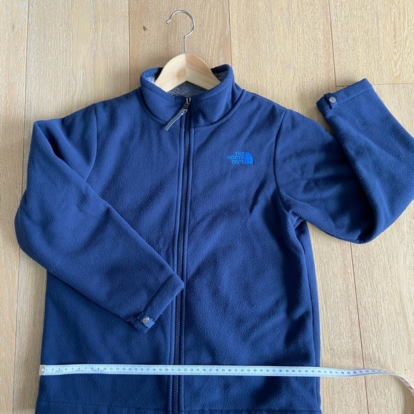 Boy’s The North Face Fleece Zip Up - Picture 2 of 6